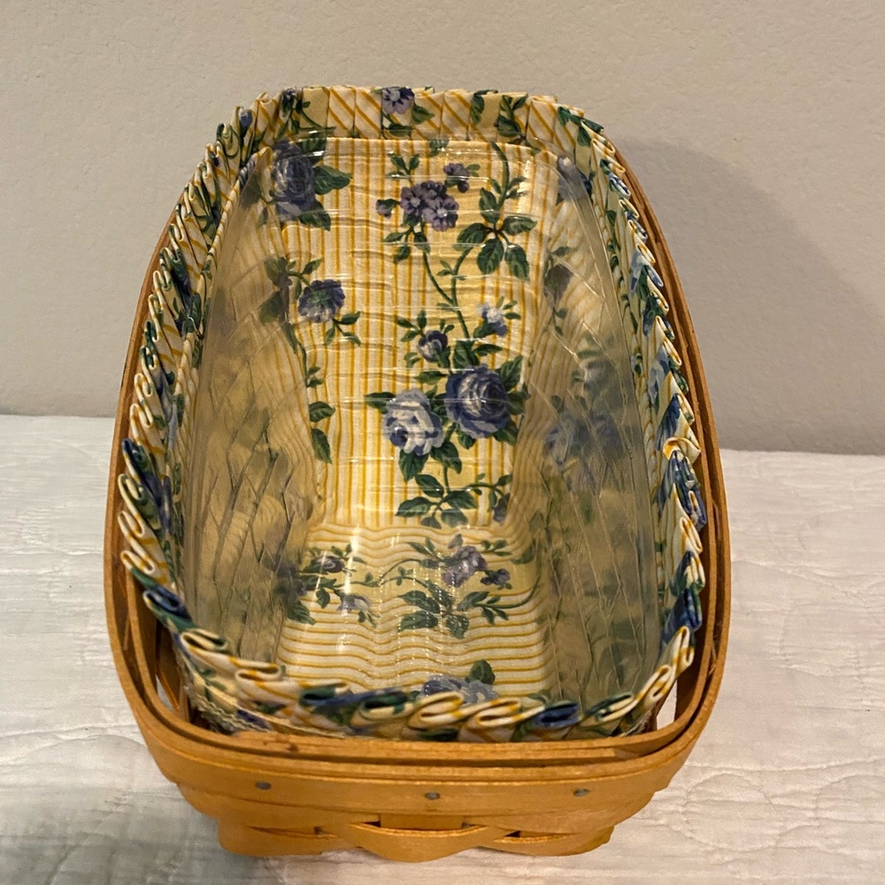 Longaberger fruit & vegetable basket.